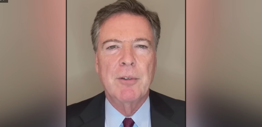 Покренато обвинение против поранешниот шеф на ФБИ