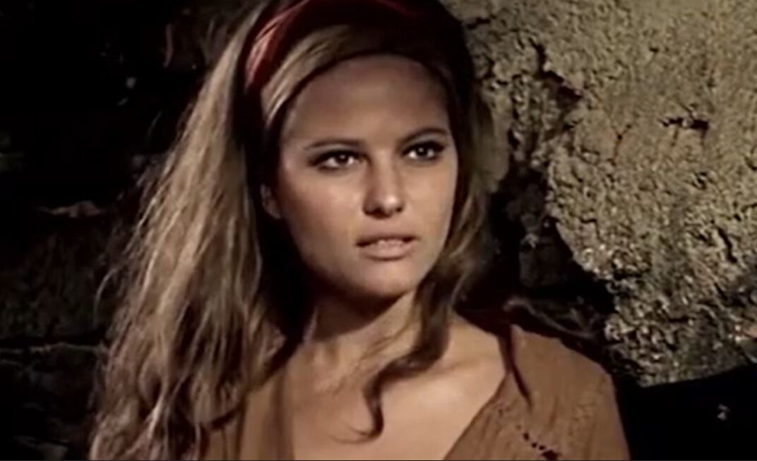 Почина Клаудија Кардинале: Беше филмска икона и жртва на силување, со години го криеше фактот дека нејзиниот „брат“ е всушност нејзин син