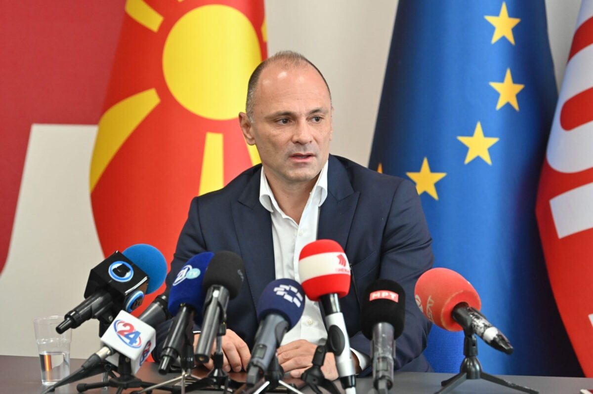 СДСМ со предлог-резолуција: Уставни измени до февруари 2026 година за да се отвори првиот кластер во преговорите со ЕУ