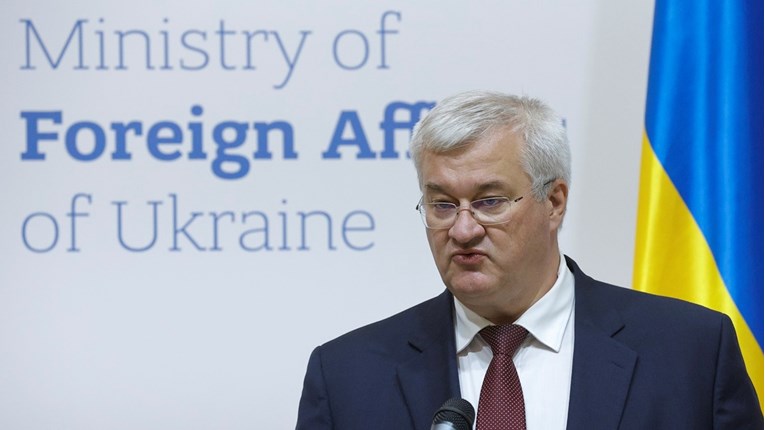 Сибиха: Вонреден состанок на Советот Украина-НАТО, поради руските напади