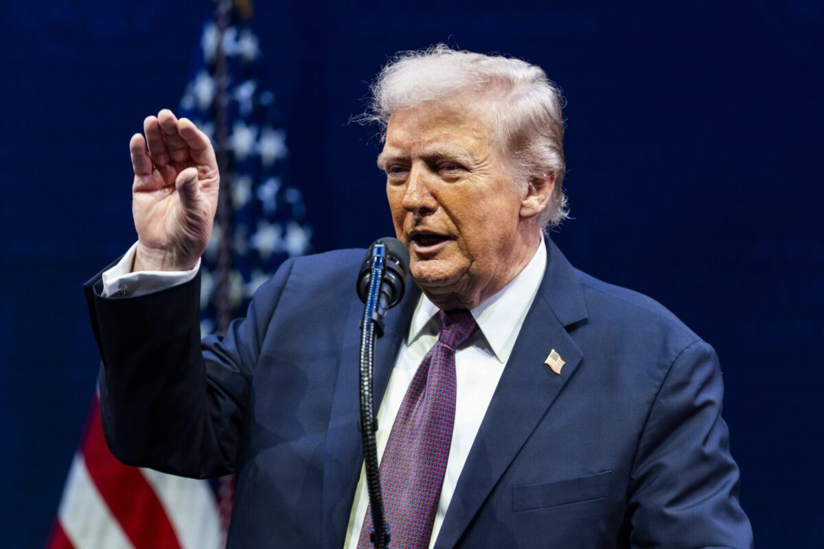 Трамп: Русите не добија ништо во офанзивата
