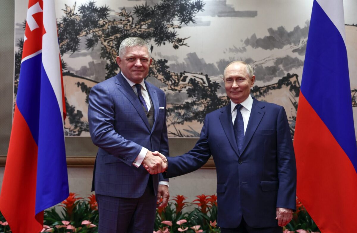 Фицо до Путин: Да се вратиме на тоа што некогаш беше нормално за економска соработка меѓу државите