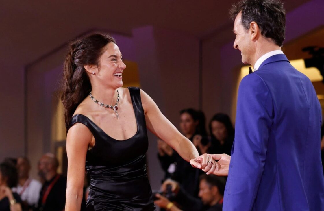 (Фото) Од нејзините долги нозе никој не забележа дека еден погрешен чекор може да открие се