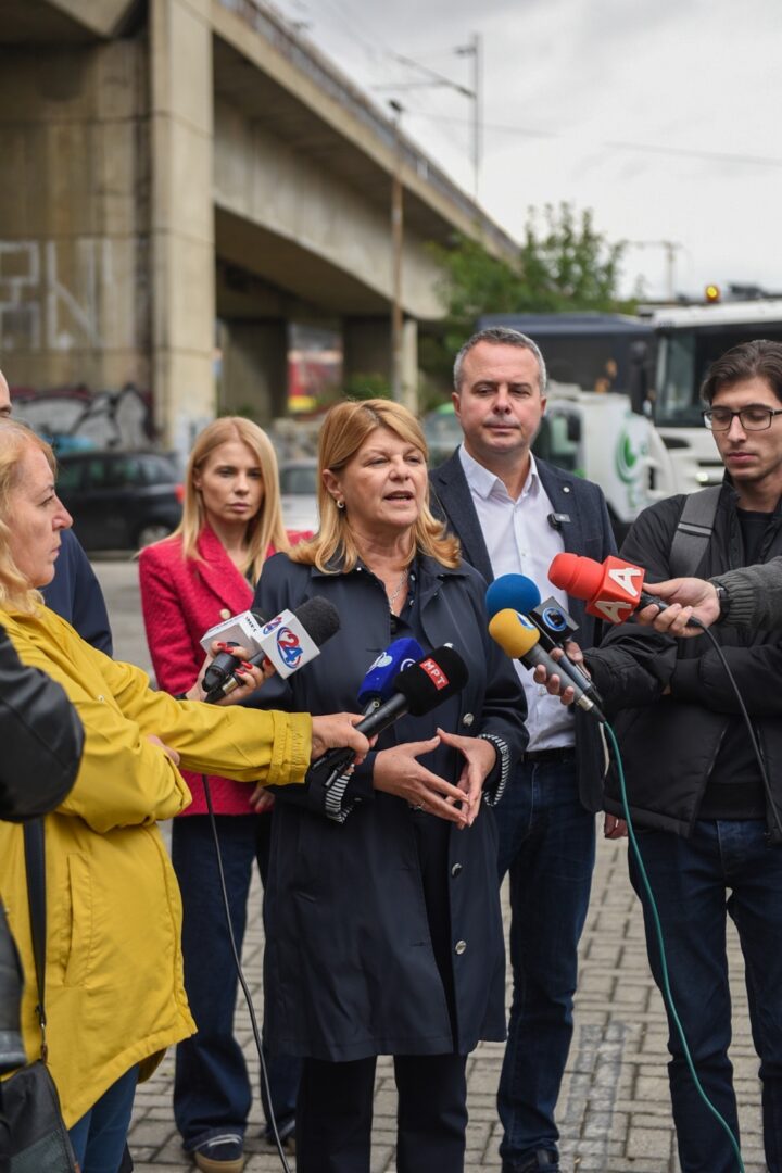 Шукова најави нов систем за собирање отпад и двојно повеќе контејнери во Скопје