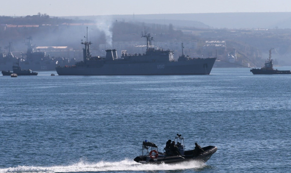 „Шпионирала за Киев, планирала да труе војници“: Русите уапсија готвачка на Крим