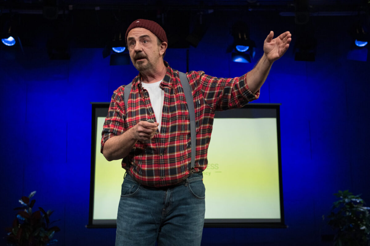 Јубилејна 50. изведба на „Торонто експрес“ во МНТ - хит претстава која зад хуморот крие тажна приказна