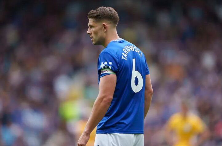 Џејмс Тарковски ќе остане во Евертон