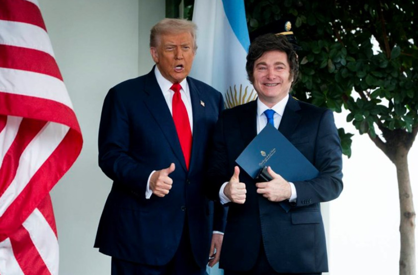 Аргентинците излегуваат на избори, Трамп порача: Ако не победи Милеј, нема ни долар помош