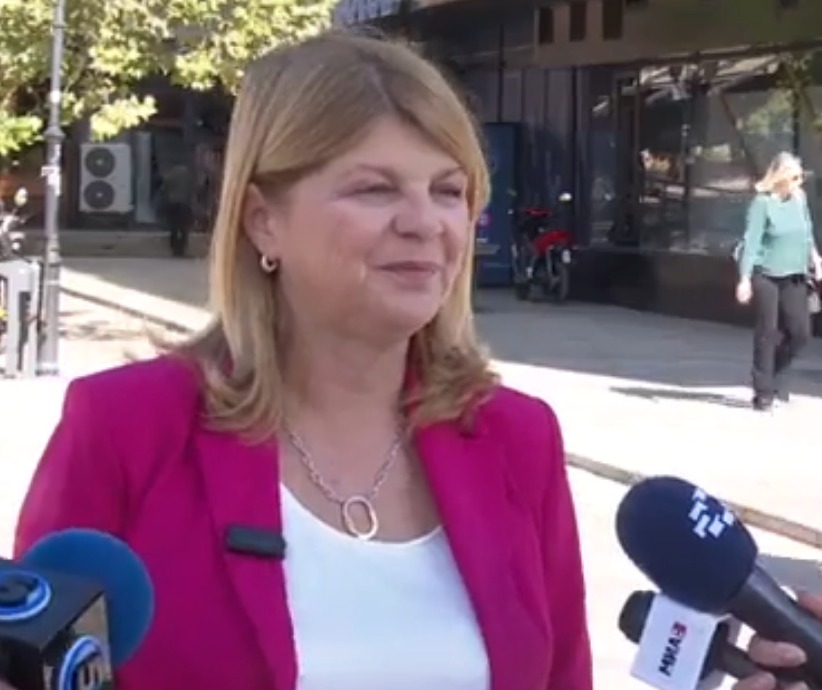 Ви-фи зони во Чаршијата, обнова на дуќаните со буџетски средства и школи за занаети, вети Шукова