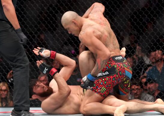 (Видео) 80 секунди му беа потребни на Переира повторно да стане шампион