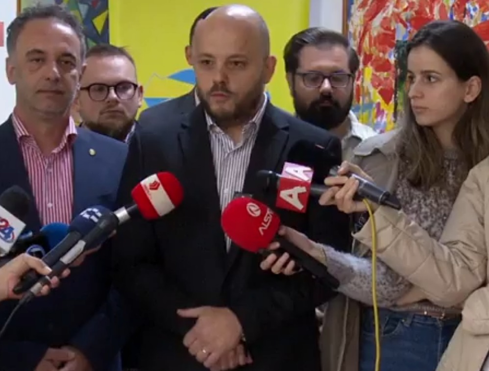 (Видео) Костовски и оваа изборна кампања ветува поликлиника во Бутел: За два месеци ќе почне да се гради, за 18 месеци ќе да биде завршена