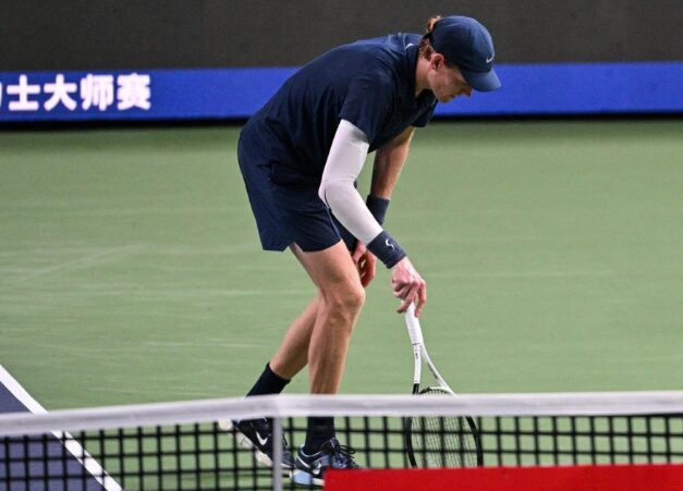 (Видео) Познато е зошто Синер му го предаде мечот на Грикспор