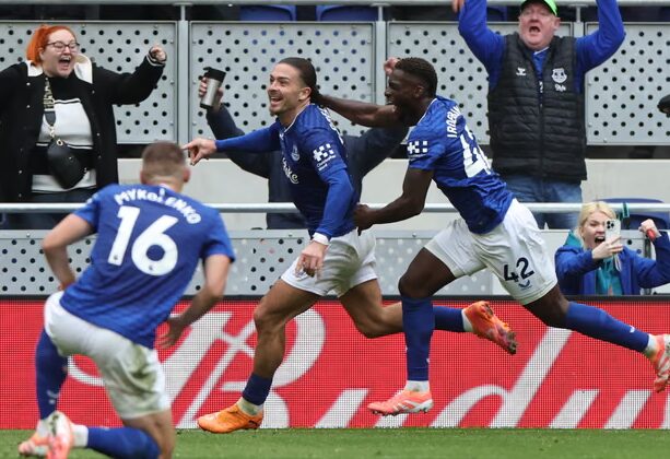 (Видео) Случаен гол на Грилиш за прв пораз на Палас во новата сезона