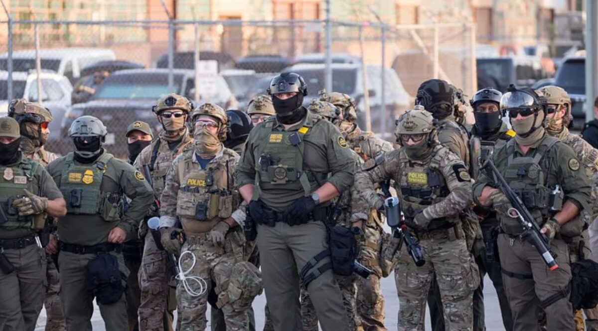 (Видео) Трамп одобри распоредување на 300 војници од Националната гарда во Чикаго