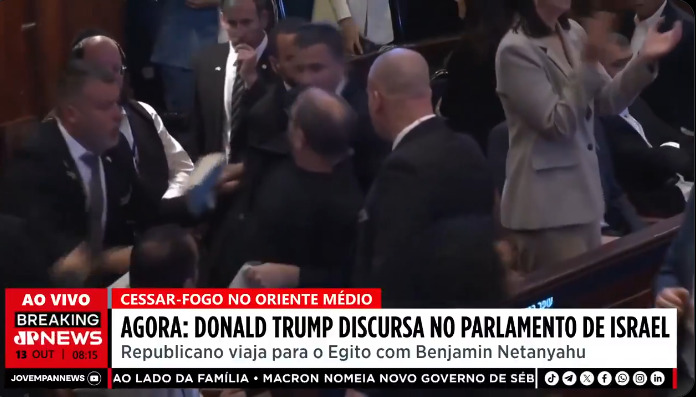 (Видео) Трамп одржа говор пред израелскиот Кнесет: беше обележан со инциденти, обезбедувањето мораше да реагира