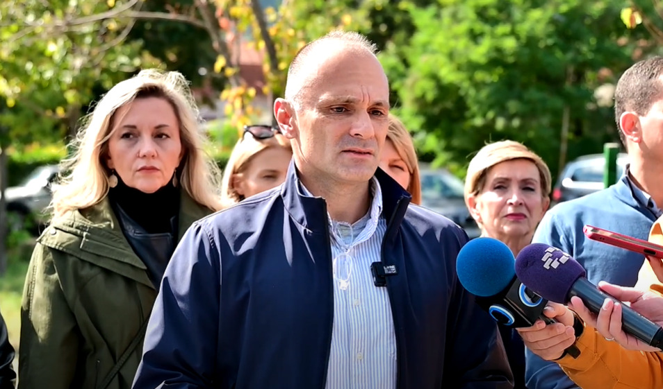 (Видео) Филипче: Резолуцијата ги јакне нашите позиции, таа е државен консензус за црвени линии