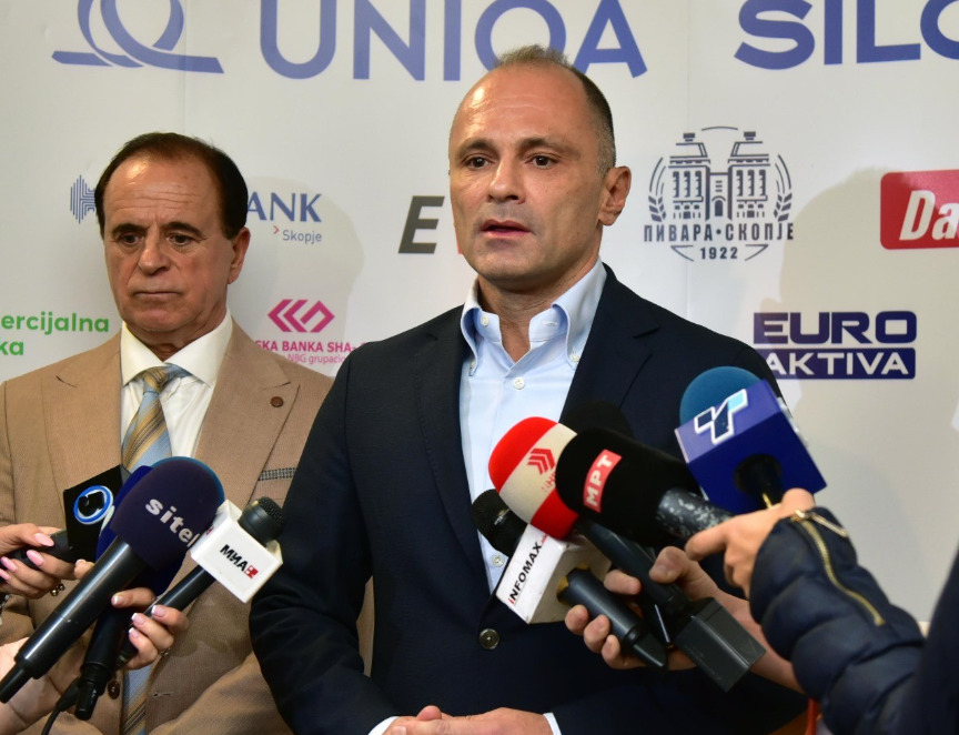 (Видео) Филипче до Мицкоски: Или сфати дека си избран да ја водиш државата или да си одиш