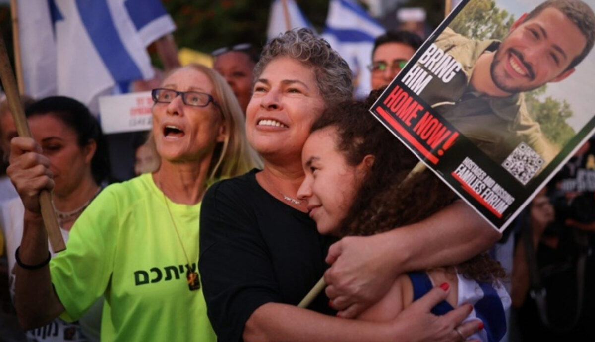 (Видео) Хамас ги објави имињата на заложниците што треба да бидат ослободени