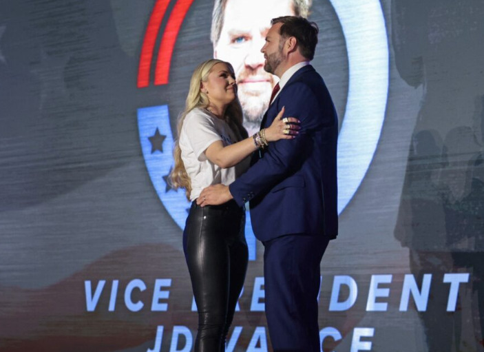 (Видео) „Во кожни панталони и блиска прегратка, таа тагува по својот сопруг“: снимка од вдовицата на Чарли Кирк и Венс предизвика лавина коментари