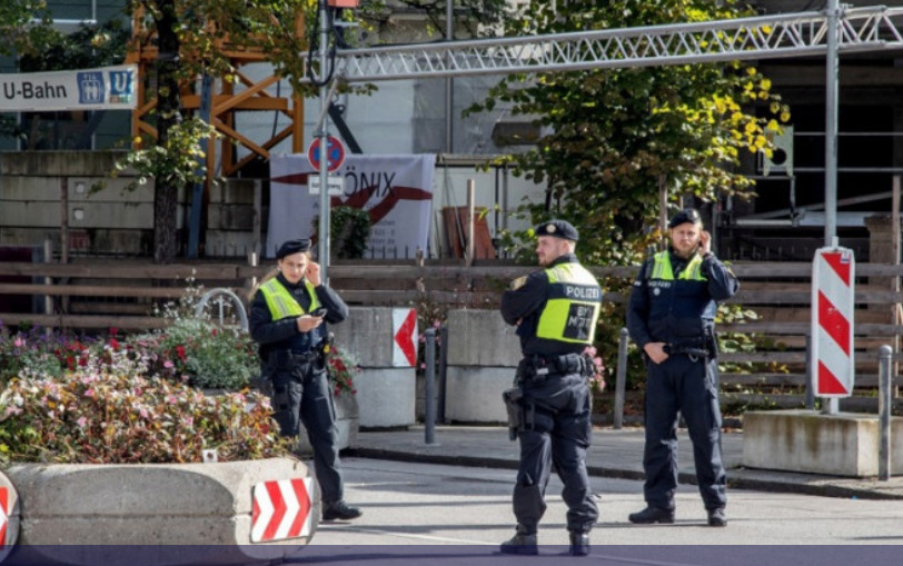 Градоначалничка на германски град  тешко повредена во напад со нож