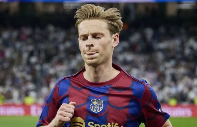 Де Јонг: Не ми се допаѓа што треба да играме во Мајами