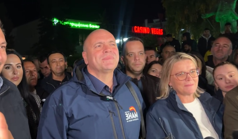 Димитриевски објави убедливо водство во Куманово, советничката листа на ЗНАМ во овој град со извојувана победа
