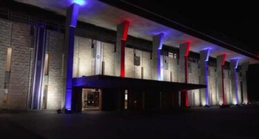 Израелскиот парламент осветлен во боите на американското знаме