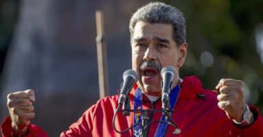 Мадуро: Секојдневно сме загрозени од американската империја