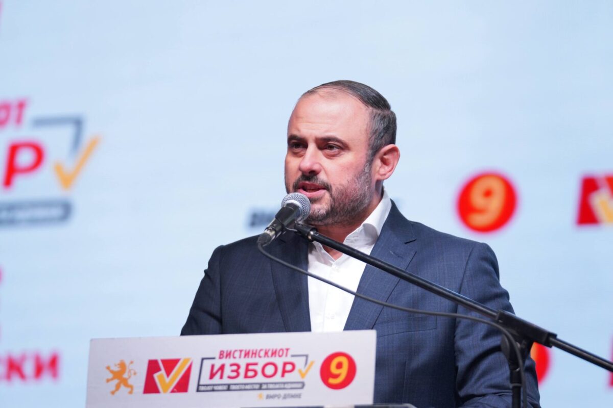 На Скопје не му требаат експерименти и луѓе кои допрва ќе се учат што е локална самоуправа, порача Ѓорѓиевски од митингот во Скопје