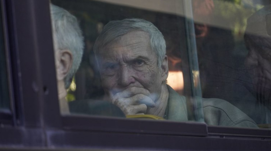 Неколку возови во Украина запрени поради закани за бомба