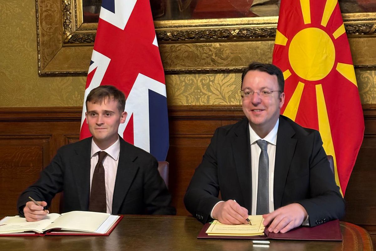 Николоски: Потпишавме меѓудржавен Договор за авиосообраќај, создаваме услови за нови линии и бројни туристи од Велика Британија