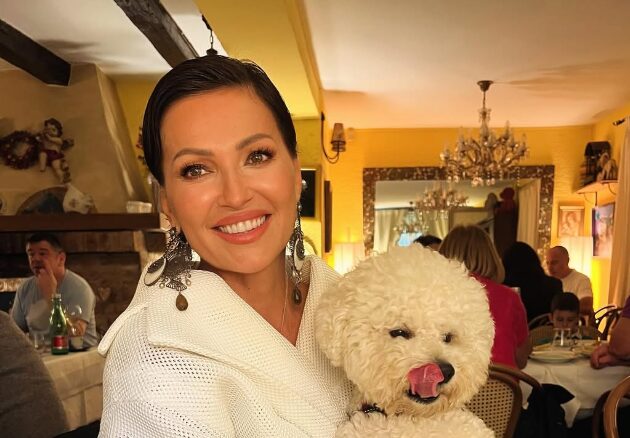 Нина Бадриќ докажа дека е една од најдобро облечените жени: „Деталот“ од 2.000 евра кажа сè