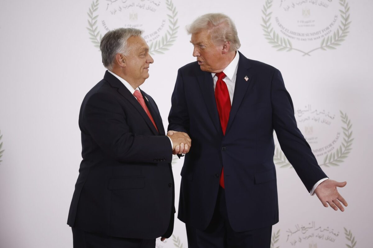 Орбан и Путин разговарале за можниот самит со Трамп во Будимпешта
