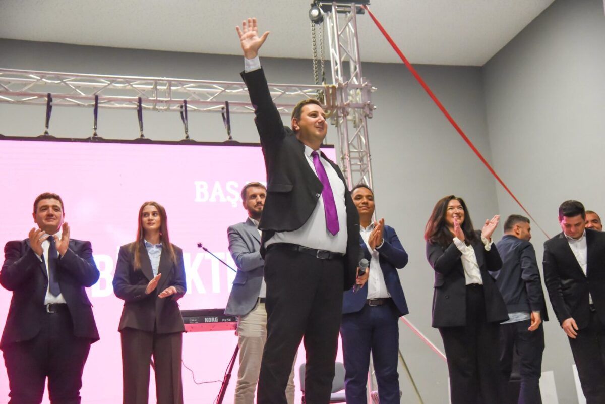 Партија на Турците: Полициски службеници нѐ држеа еден час, МВР итно да преземе мерки