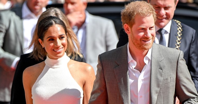 Повеќе од 850 познати личности бараат стоп за развојот на „суперинтелигенцијата“ – меѓу нив и принцот Хари и Меган Маркл