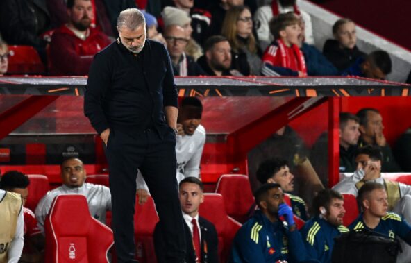 Преку глава им е од тренерот – Навивачите на Форест побараа Постекоглу да биде отпуштен