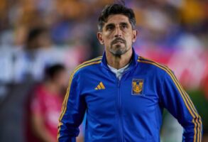 Реал Овиедо го отпушти Пауновиќ