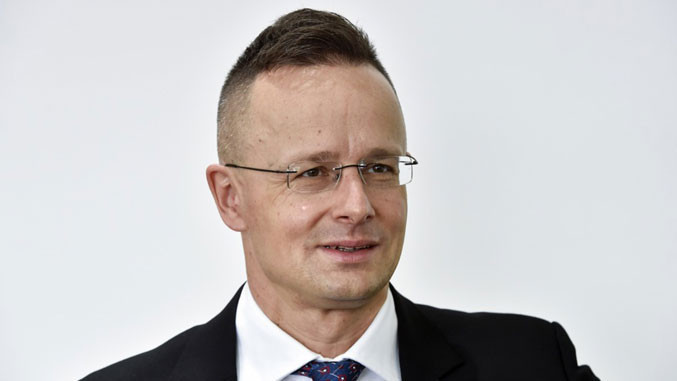 Сијарто: Зеленски го изгуби контактот со реалноста