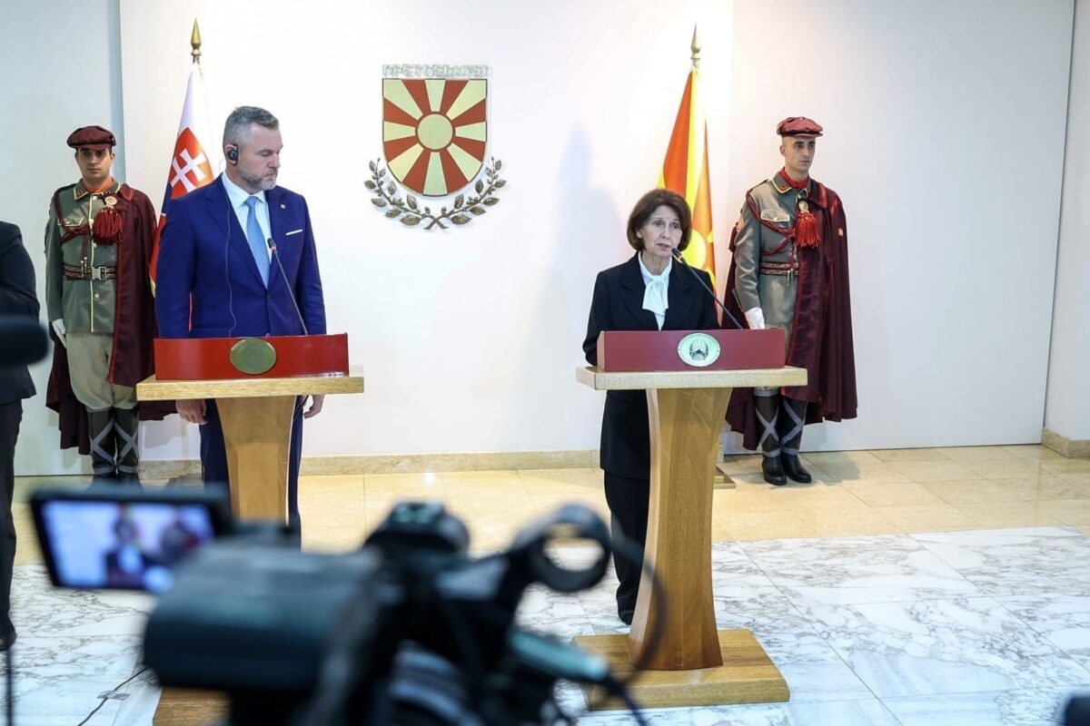 Сиљановска-Давкова по средбата со Пелегрини: Словачка е една од нашите најверни и најпосветени поддржувачи