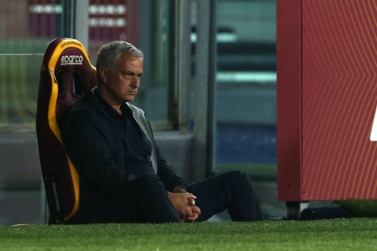 Ти си гомно, и тоа големо – славниот Ерменец има трауми од Мурињо