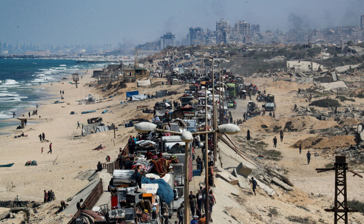 Трамп му нареди на Израел „веднаш“ да престане со бомбардирањето на Газа, откако Хамас се согласи да ослободи заложници