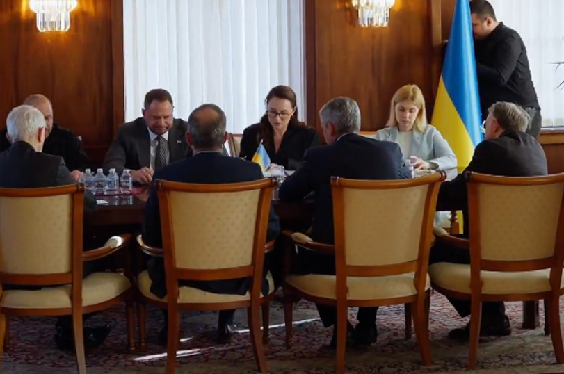 Украинска делегација во САД се сретна со произведувачите на ракетите „Томахок“