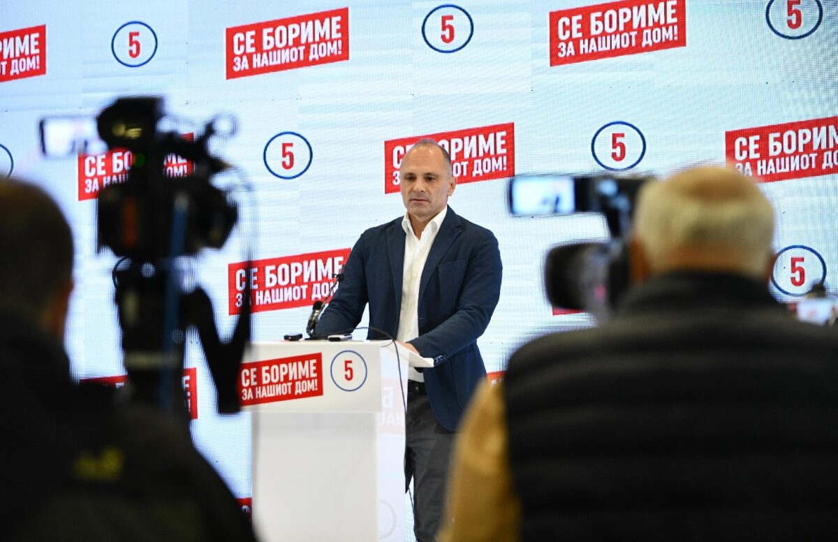 Филипче: На состаноците на месните комитети на ВМРО-ДПМНЕ има присутни началници од МВР