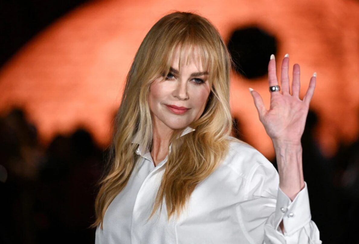 (Фото) По разводот - промена на имиџот: осветничката фризура на Никол Кидман е хит