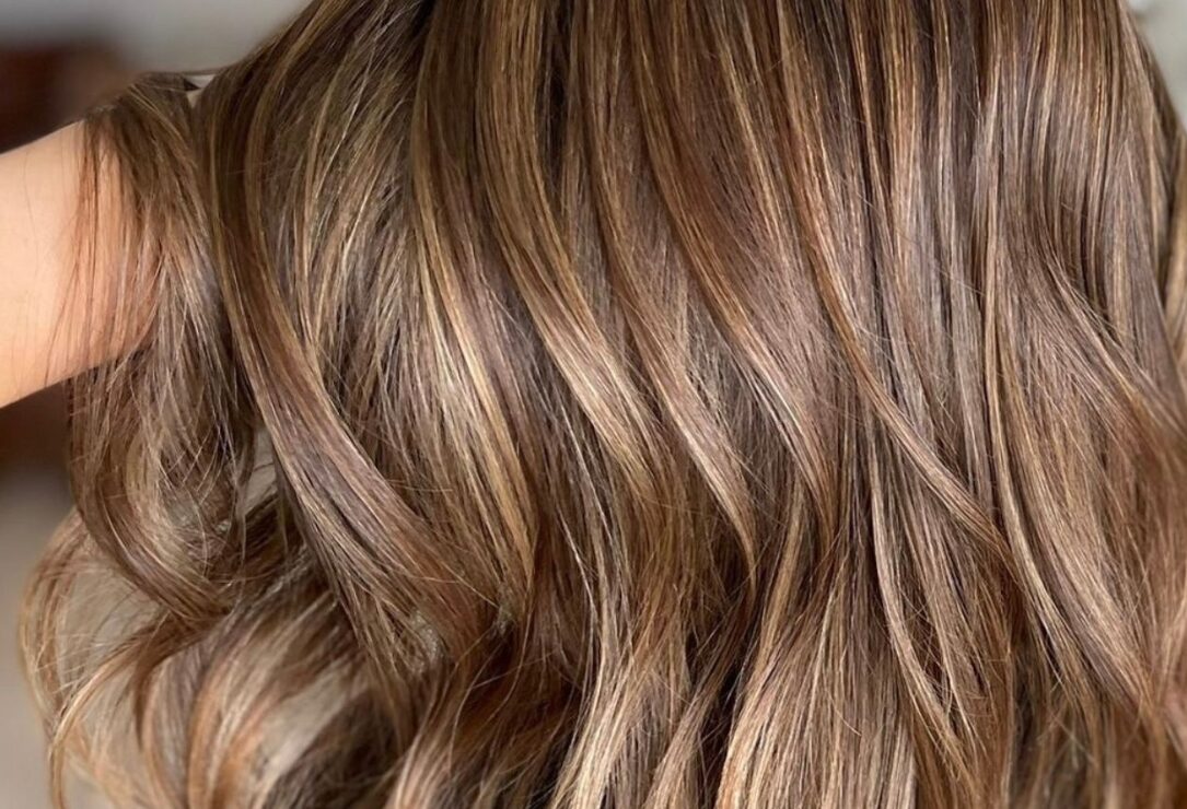 (Фото) Поладен или потопол тон, кафеава или руса: определете која боја на коса најмногу ви одговара