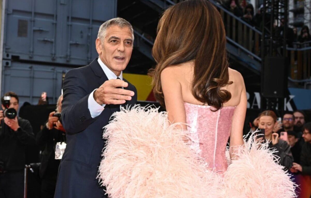 (Фото) Сопругата на Клуни е вистинска убавица: не е ни чудо што ја изгуби главата поради неа