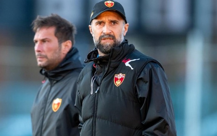 Црногорскиот селектор: Играчите мислат дека се мајстори, а ние мора да ораме и да работиме