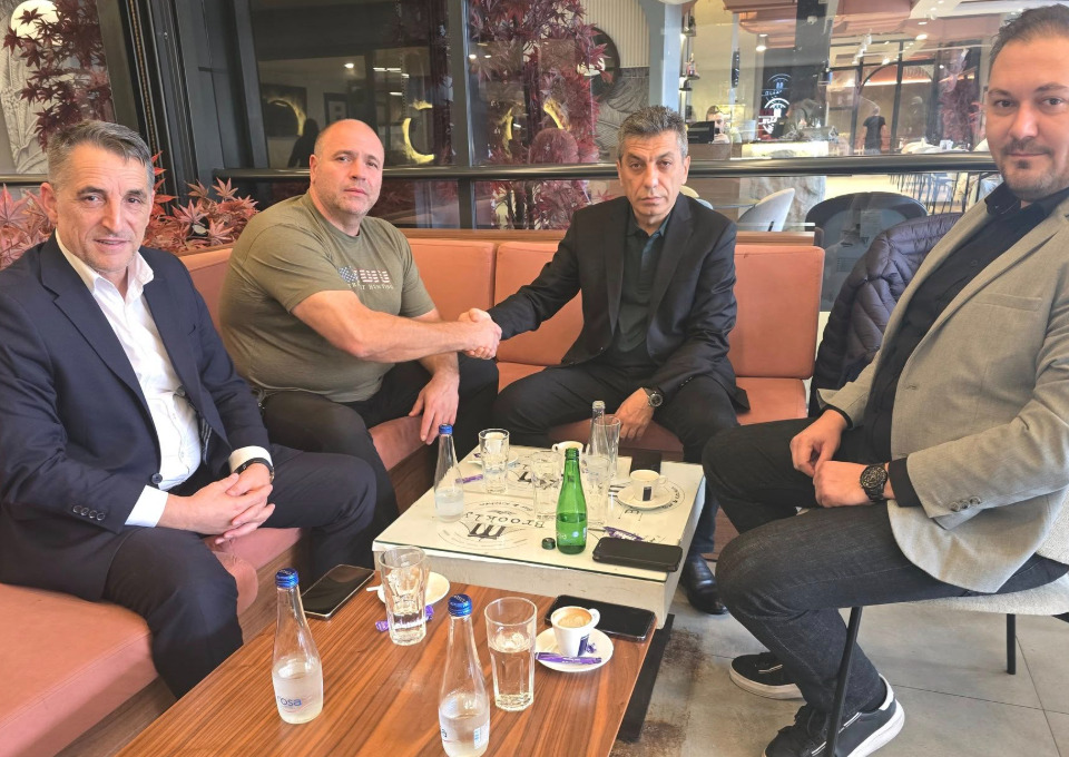 „Подадена рака“: Димитриевски добива поддршка од „Вреди“ за вториот круг од локалните избори во Куманово