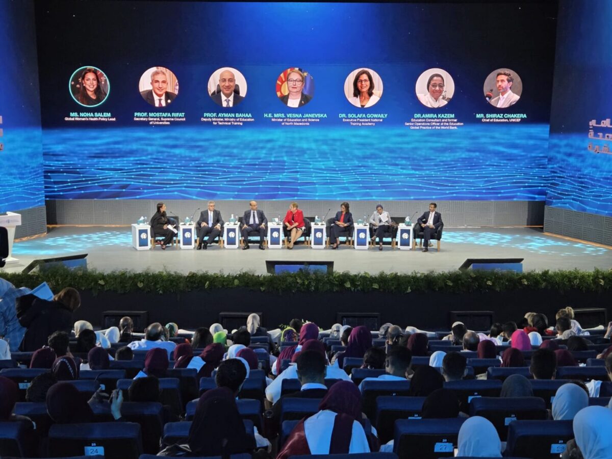 Јаневска: Преку развој на формалното и неформално стручно образование го подобруваме пазарот на труд и ја јакнеме економијата