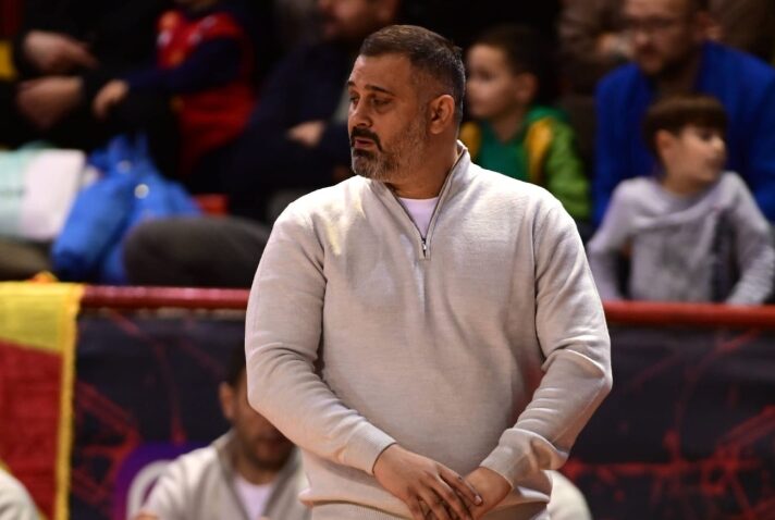 Азербејџан архивиран, кошаркарите се насочија кон Република Ирска